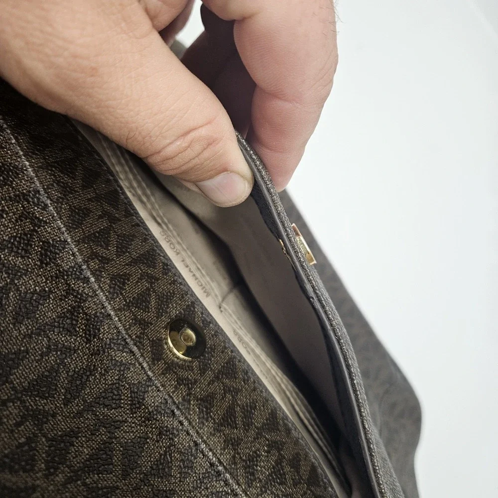 Michael Kors Women‎ Tote Handbag